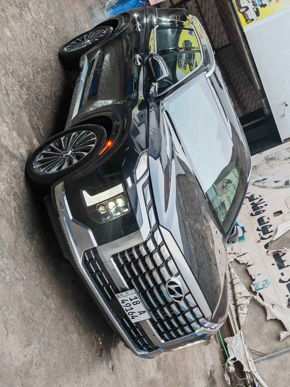 هونداي بلسايد كلكرافي موديل 25 ماشية 8 ميل بعدها زيىو المواصفات مليانة شنو بالك بيها بسمي مشروع وطني وين تحول حول حادثها جامغ وبنيد بدون دواخل كلشي مكفول السعر 305 بيها مجال قليل 
*********** 
مكاني الشعب
