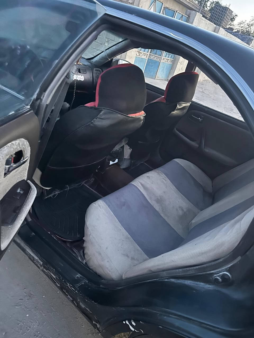 السلام عليكم شزر موديل 94 مكفوله من الگصه والنقل جثه مكانهه البصره الزبير ***********
