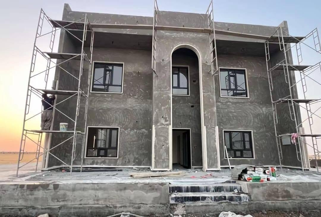 السلام عليكم لباخ جص وسمنت متفرق تصل كادر متكوم من 4 خلفات و4 عمال تصل ***********
