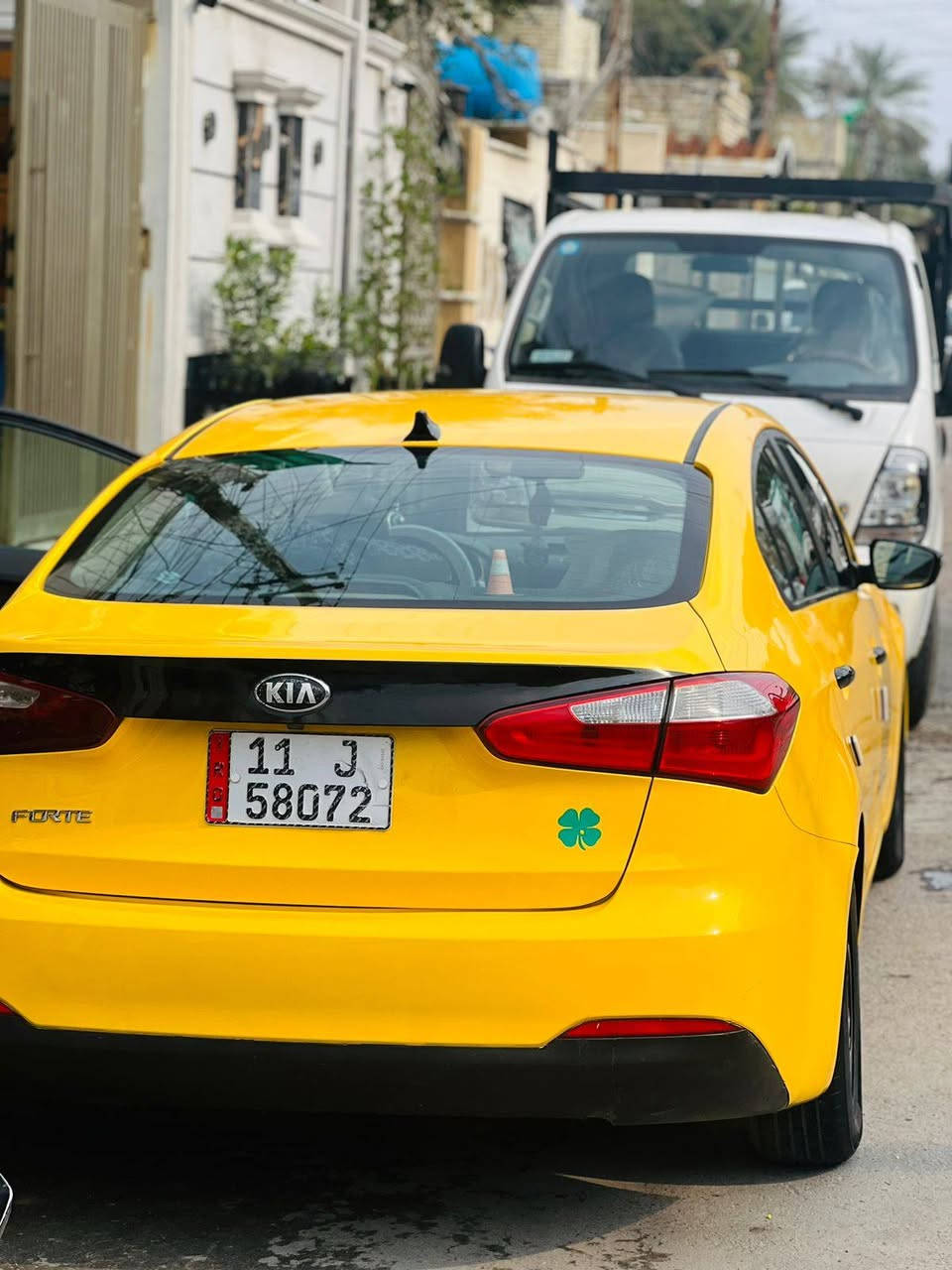 السلام عليكم
سياره فورتي موديل 15 
رقم صاحبه 
***********
