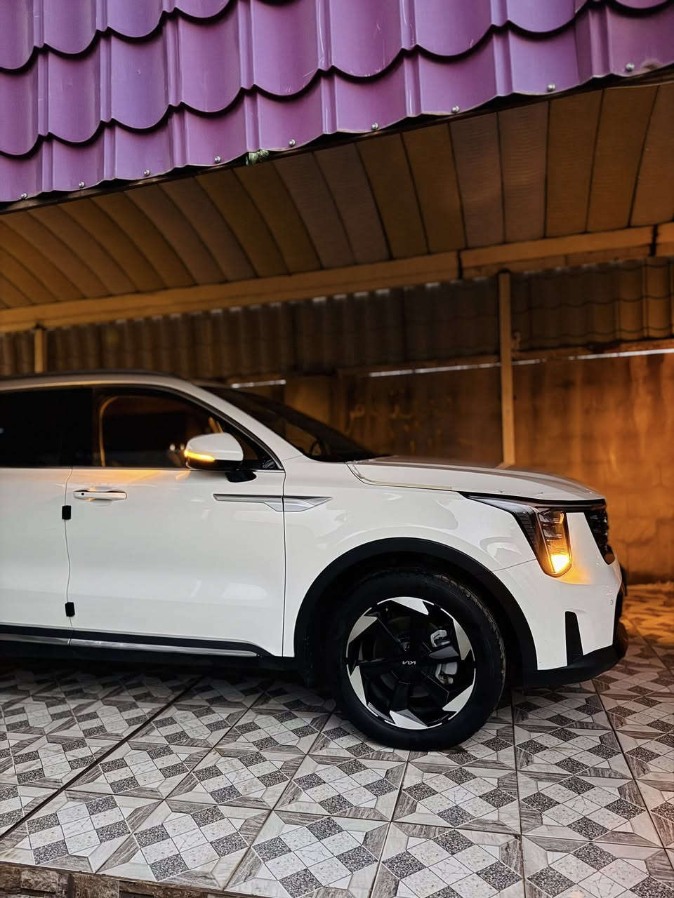 السلام عليكم
للبيع سورنتو موديل 2024 رقم بغداد خليجي ضمان 5 سنوات ..
محرك 6سلندر  
ويل حجم19  
كير ماوس
هندبريك بصمه 
تشغيل عن بعد والصندوق والكراسي كهرباء 
 السعر 300 ورقه وبيهه مجال بسيط ***********
مكاني صلاح الدين
