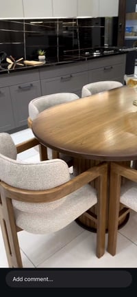 اريده ١٥٠ مستعجله على بيعته ٦ كراسي نضيف جدا للتواصل على هذا الرقم ٠٧٨...