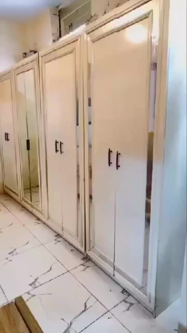 غرفه نوم تركي 🇹🇷 
10 قطع نضافة 90 💯 
كنتور 8 باب مع ملحق 🔥 
شازلون مخزن اناره كومديات 
بسعر مليون و 50 مع شد ونقل
معرض أنقر ة 🇹🇷 
@إشارة


**إذا كنت صاحب هذا الإعلان وتريد حذفه لأي سبب، رجاءا أرسل رسالة إلى الدعم الفني**