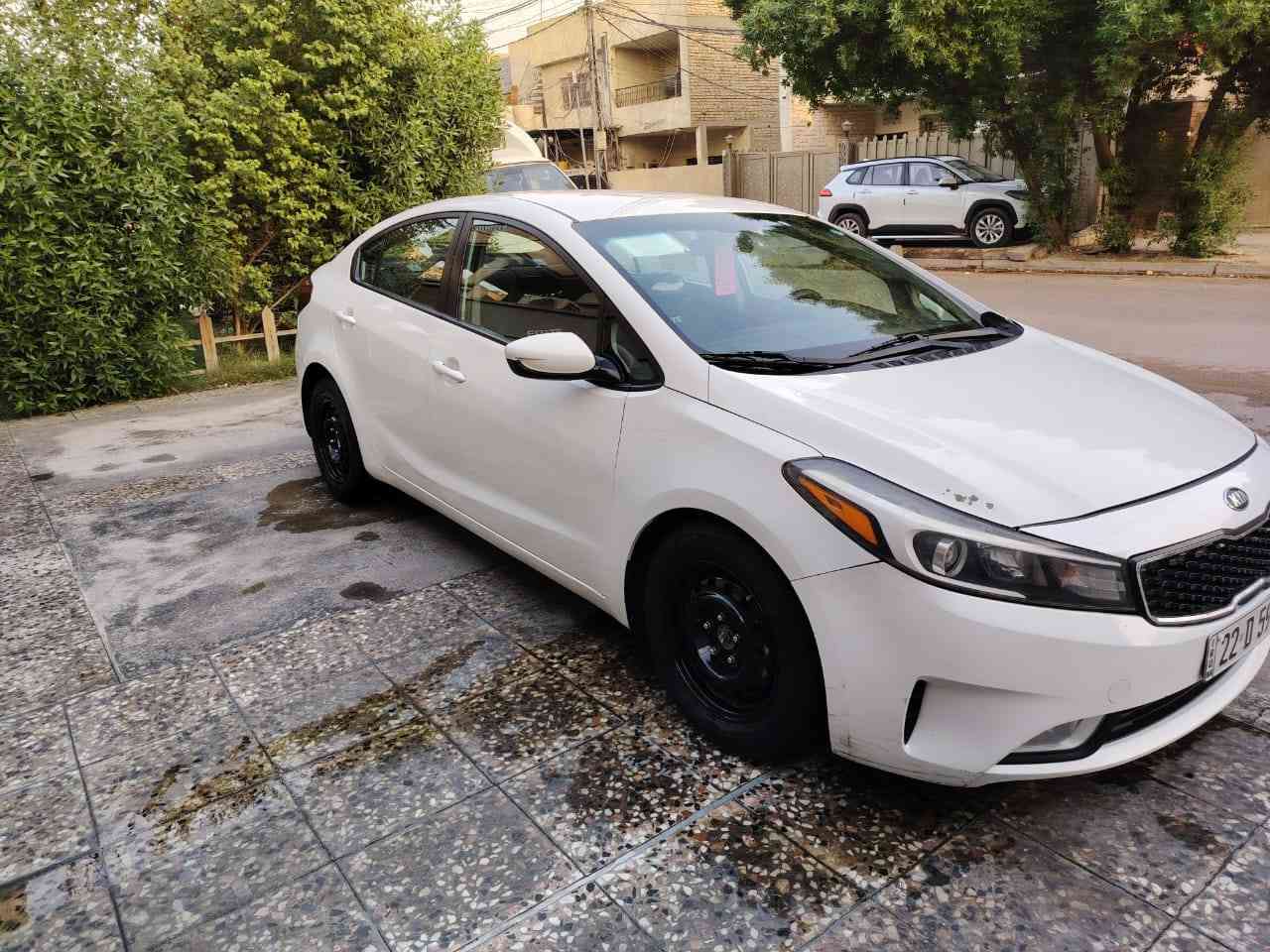 فورتي 2017 أربيل سنويه بسمي حادثها من امريكا هاذا ومابيها اي عيب سياره جاهزه من كلشي قفل 125ورقه مابيها مجال ابد *********** الشراي يتصل
