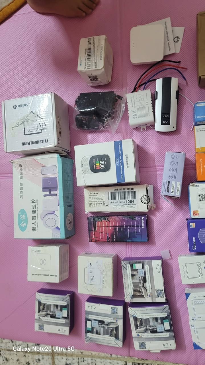 سمارتات العدد ٣٦ قطعه القطعه ب٢٥٠٠ توصيل متوفر


**إذا كنت صاحب هذا الإعلان وتريد حذفه لأي سبب، رجاءا أرسل رسالة إلى الدعم الفني**