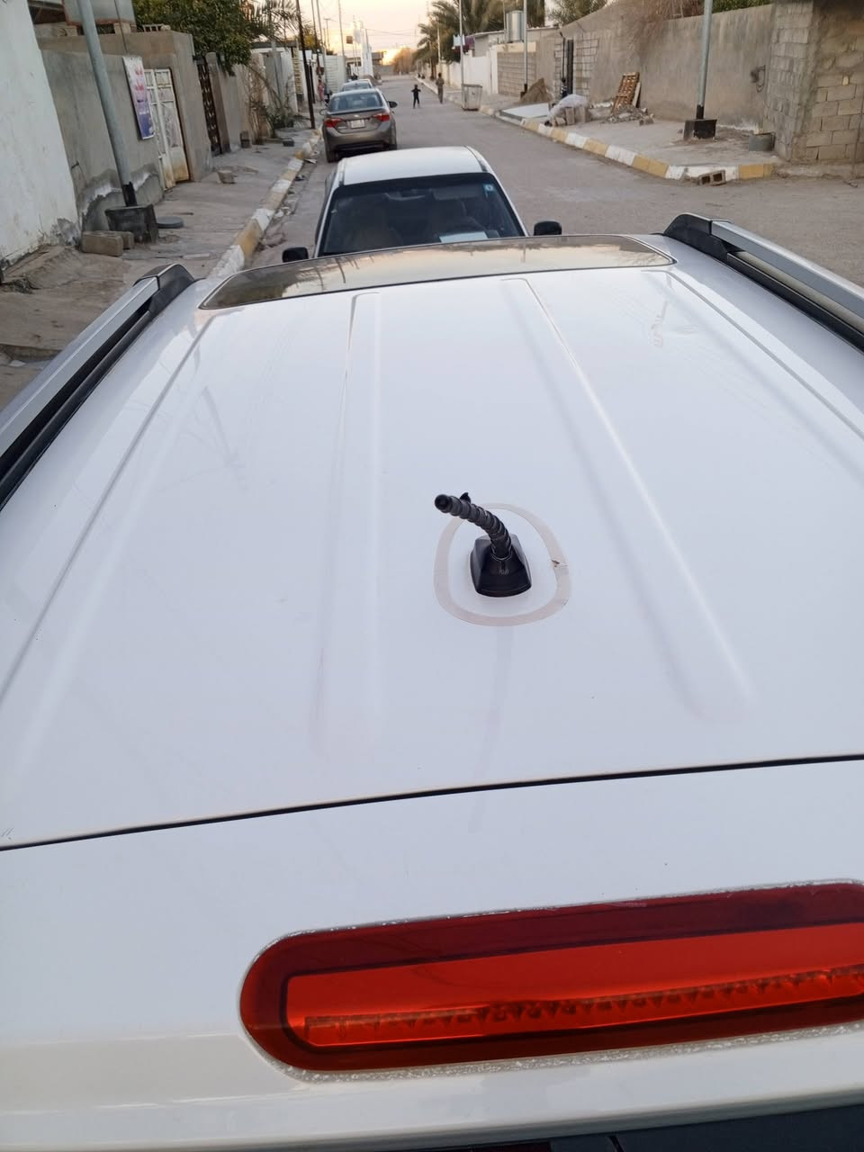 اسبورتج موديل 2009 رقم اربيل انكليزي مكفوله من صبغ من تبديل
بيها بس بارد بالباب سياره جديده تبريد تدفيئه كوله شغل 
كير محرك مكفول 
سياره كامله ماتصرف عليه دينار 
تخم تاير جديد 
باتري جديد 
مكان سياره ديالى كنعان 
***********
