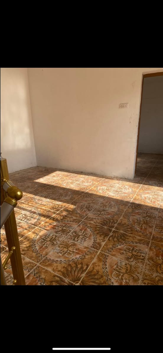 🛑مشتمل للايجار 
مساحه100متر
طابقين غرفه نوم وكلدور واستقبال ومطبخ ومجمع صحيات 
حي الحسين 
للاتصال 
***********
مراجعة مكتب عقارات سجاد سامي حي الحسين قرب حلويات لبنان
