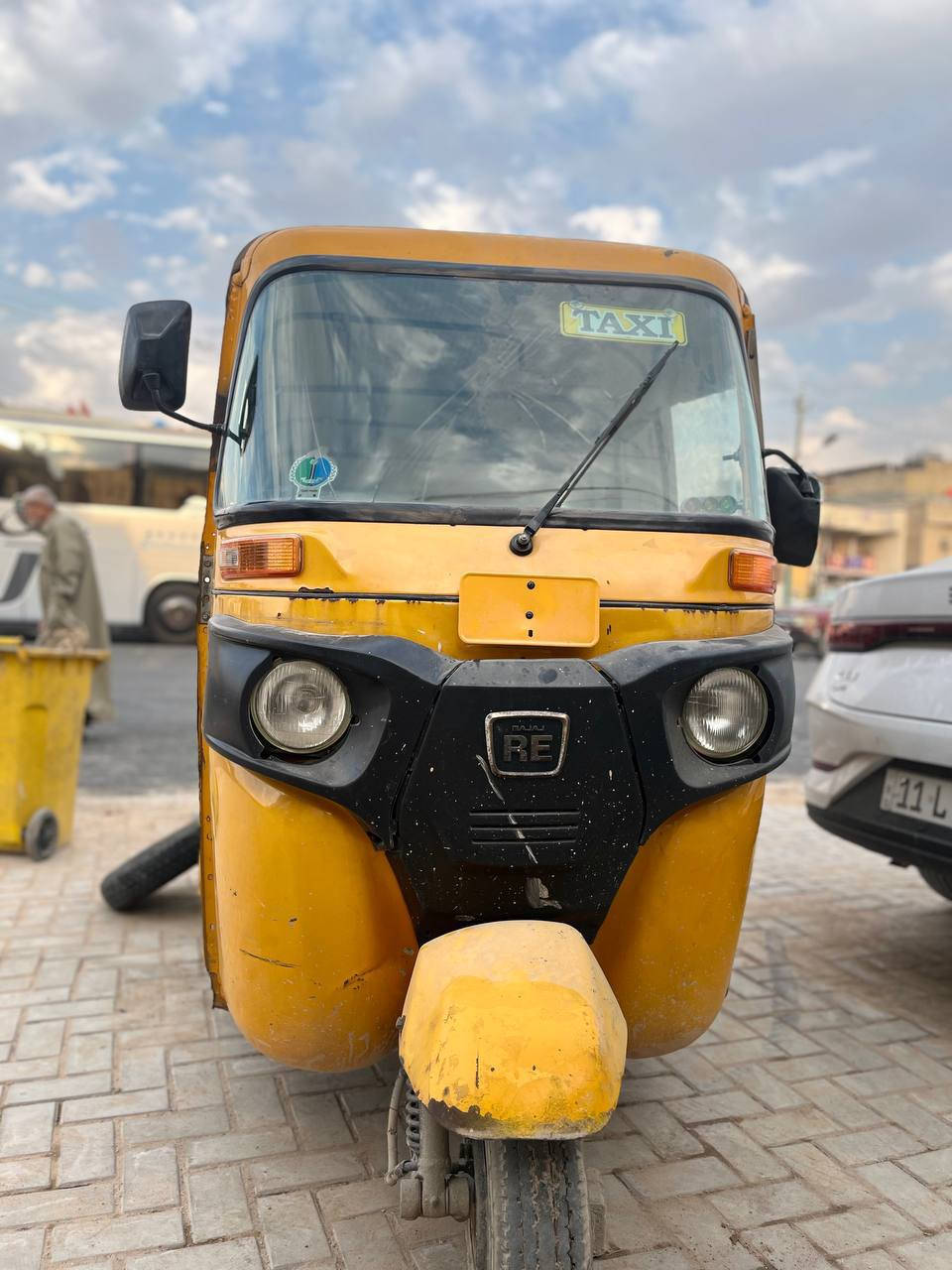 للبيع 19 شهر 11 عنوان سريدات سيطره الشعب القديمه رقم هاتف *********** رقم وسنويه  كامله  6250
