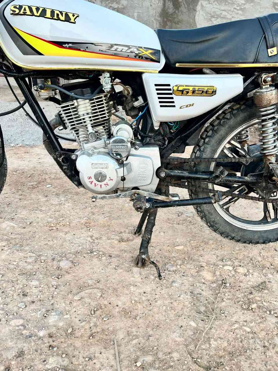 سلام عليكم 🫡 دراجه سيفان موديل 20 للبيع السعر 400 بيهه مجال اوراق كامله مكان ديالي الخالص***********
