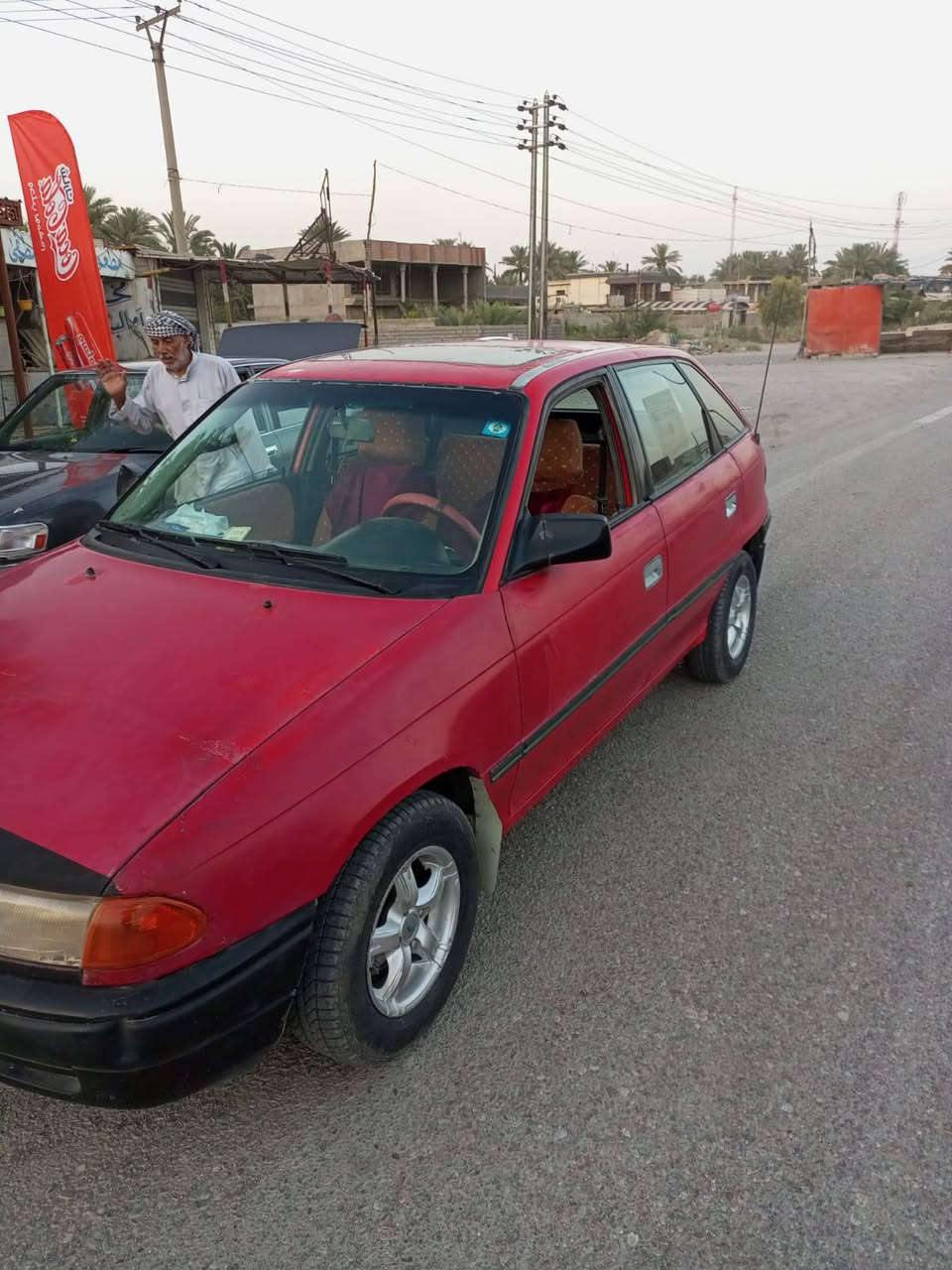 السلام عليكم opel astra  1991. نضيفه بلاديه دوشمه جديده ارضيه جلد قواعد دبل جديده لا خياس ولا ضربه قويه وبعدها بصبغه الشركه  رقم الدولي ديالئ  سنويه لل 31  بسمي  محرك 1600 دوش بور ستيرن مو عميه تخم تاير صدر كلش زين كير عادي مكاني بعقوبه تقاطع القدس السعر خاص  والشراي يتصل

***********
