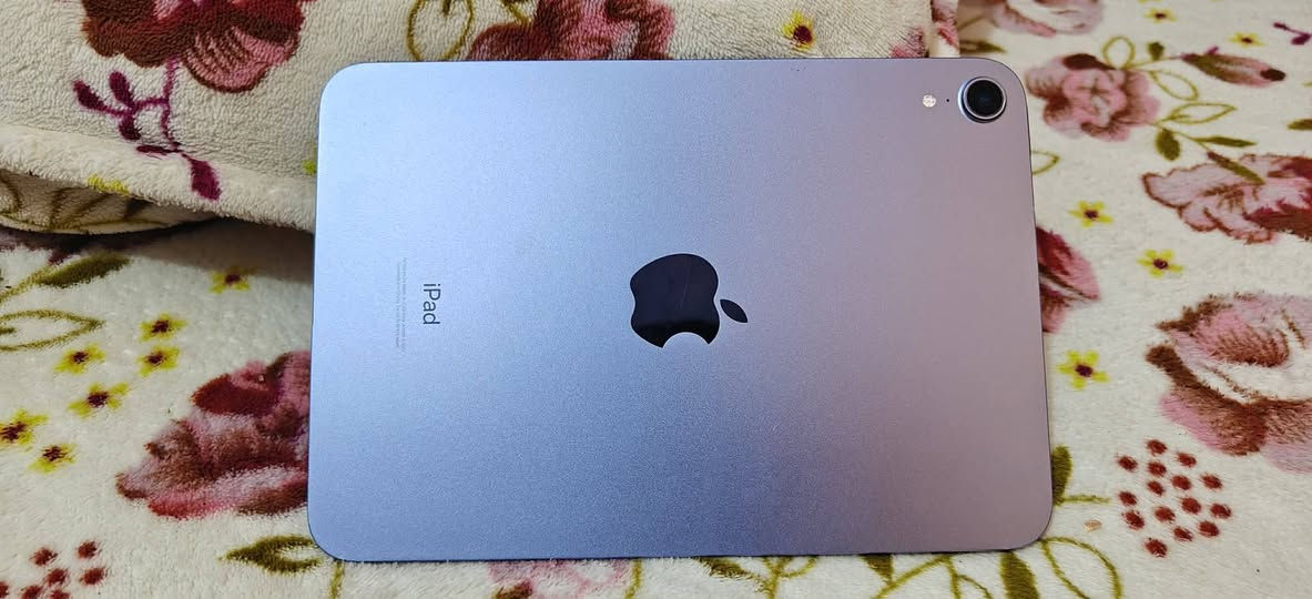 السلام عليكم ايباد مني 6 للبيع السعر 400 وبي مجال *********** مكان نجف ابو صخير
