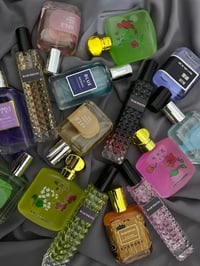 ٢٠ عطر • عطور • توصيل لكل المحافظات