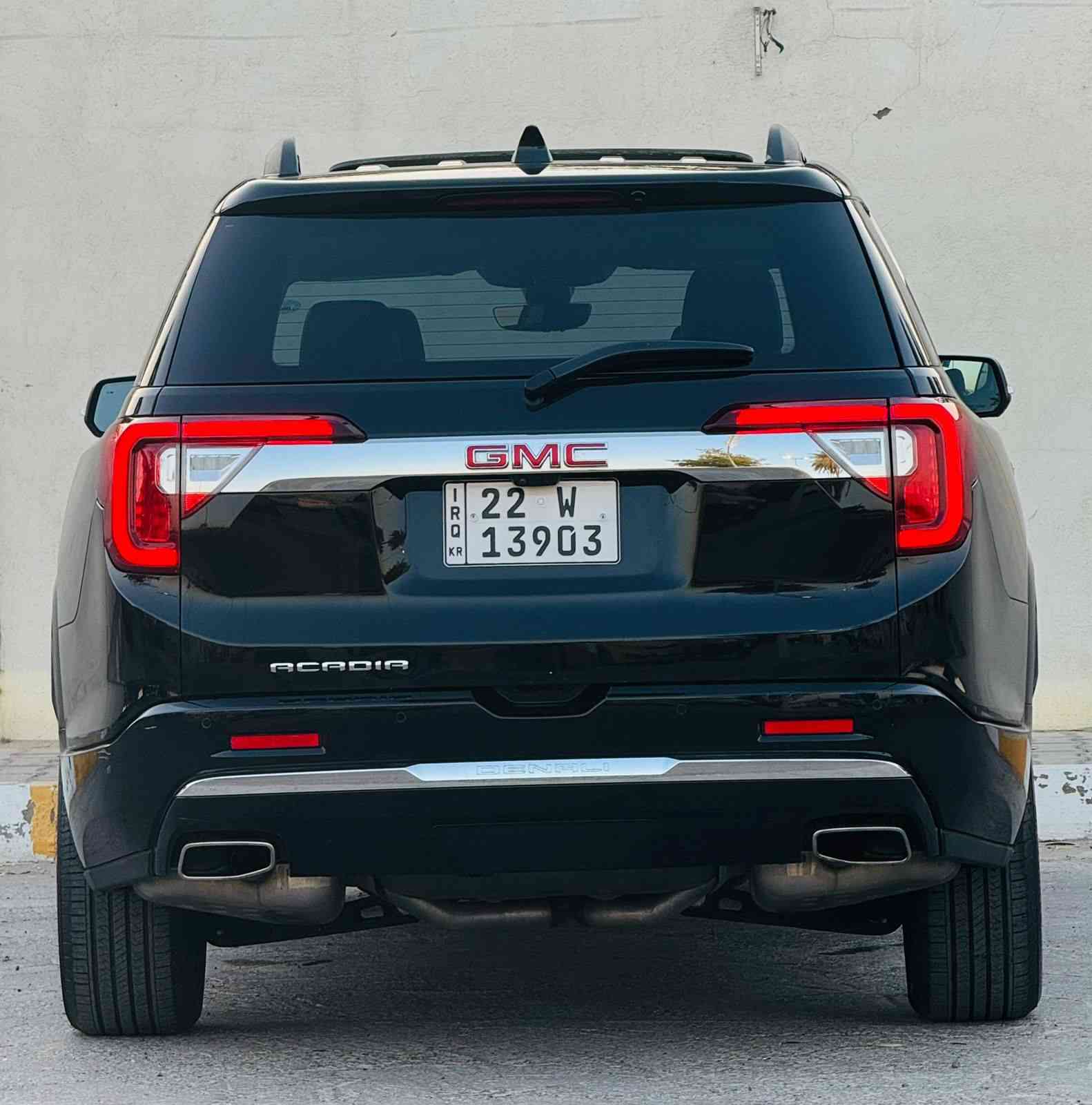 السلام عليكم
جمسي اكاديا 2023 فول مواصفات DENALi اعلى فئة وارد امريكي صور الحادث مرفقة دعامية فقط بدون ايرباك رقم اربيل بأسم شركة وكالة او تحويل مضمون  
المواصفات : بصمة / بانوراما / 5 كامرات / جلد / تشغيل عن بعد 
جنطة كهرباء / كشنات منفصل / كشنات تدفئة وتبريد / كشنات خلفية تدفئة / تدفئة ستيرن / كراسي كهرباء / خرن ميموري / ستيرن كهرباء / كير دكم/ هندبريك دكمة / حساس امامي / حساس خلفي / اوتو ستار / رادار امامي / رادار خلفي / داتو شو  مري شفط / مري قلاب / LED امامي / LED خلفي / شاشة ديجتال  / 7 راكب / 3 قطع تبريد / محرك V6 سلندر 
ماشية 35 الف ميل / سستم سماعات BOSE 
مكاني بغداد 
للتواصل والاستفسار :*********** ☎️
