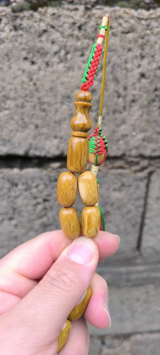 للــبیــع        ‌
✂﻿🧵📿✂﻿🧵📿✂﻿🧵📿﻿🧵✂﻿🧵✂📿﻿🧵✂📿﻿🧵
 سبحة سندلوس 33 حبة 
 يوجدلدينا توصيل
  لجميع محافظات العراق.للحجز المراسله عبر
 الماسنجر تەسبیح و جۆرەکانی tesbihujorakani
✂﻿🧵📿✂﻿🧵📿✂﻿🧵📿﻿🧵✂﻿🧵✂📿﻿🧵✂📿﻿🧵


**إذا كنت صاحب هذا الإعلان وتريد حذفه لأي سبب، رجاءا أرسل رسالة إلى الدعم الفني**