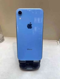 يفون XR لون ازرق  مستبدل بطاريه فقط  ذاكرة 128  نضافة 100‎%‎  بدون ملح...