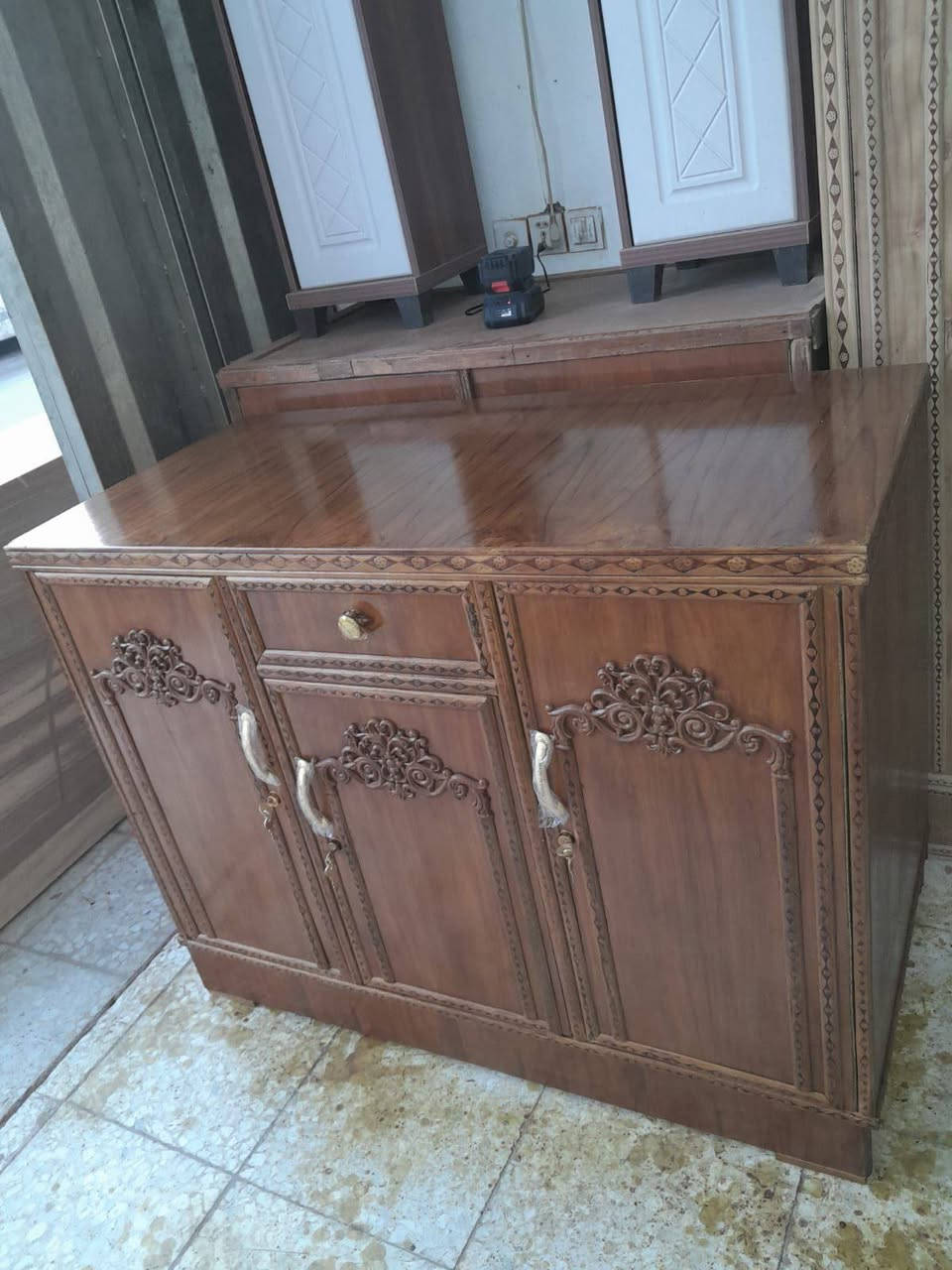 بوفيات احجام مختلفه جمله و مفرد


**إذا كنت صاحب هذا الإعلان وتريد حذفه لأي سبب، رجاءا أرسل رسالة إلى الدعم الفني**