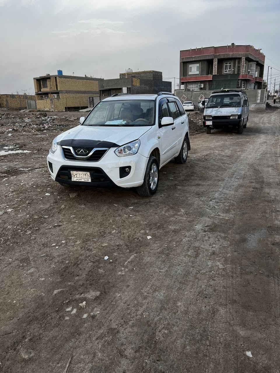 تيكو 2013 كير كهربائي
كيرها مكفول نظيف جدا 
دواخل شركة بدون تكسير 
بيها بارد بلدور الأمامي 
وصبغ دور خلفي اثر خياس 
تبريد ثلج تدفئة دشبول وكشنات شغالة 
سنتر لوك أربع بيبان شغال 
جام كهربائي شغال 
سلايت روف شغال 
الكهربائيات شركة وكلشي شغال 
حدادية ممتازة مشط جديد درايمات جدد 
تخم تاير جواها جديد باتري شادة قبل شهر 
الأرضية دوشمة جلد والكشنات دوشمة درجة أولى 
السعر 49 بيها مجال 
مكاني حلة مركز مدينة 
***********
