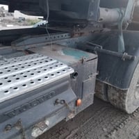 فولفو اف ١٢ موديل ٩٠ رقم انبار انكليزي العنوان بغداد الطيفيه ٠٧٧٠٩٧٦٠٤...