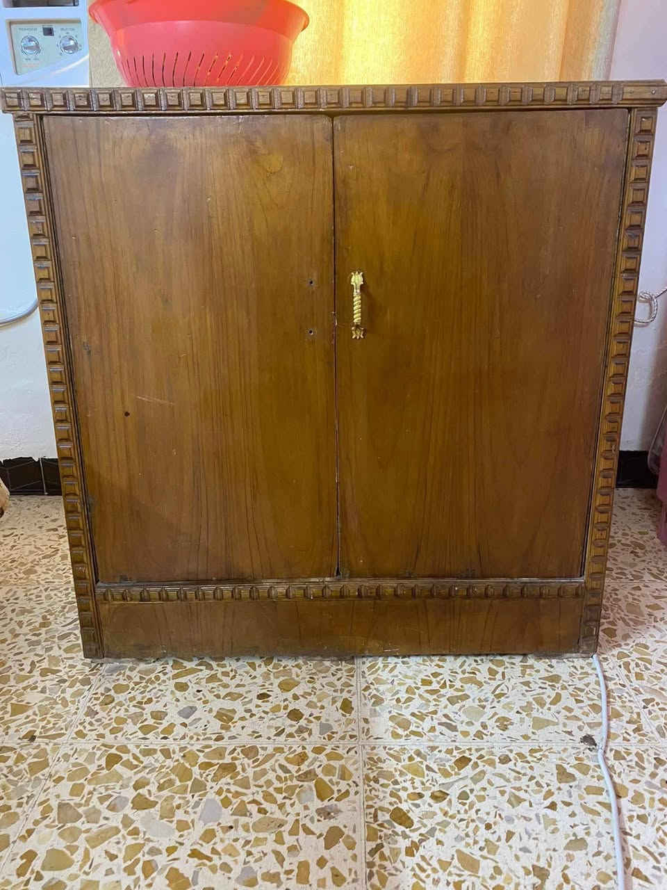 غرفة حطاطه للبيع سعره 500 وبيه مجال ألاستفسار ***********
