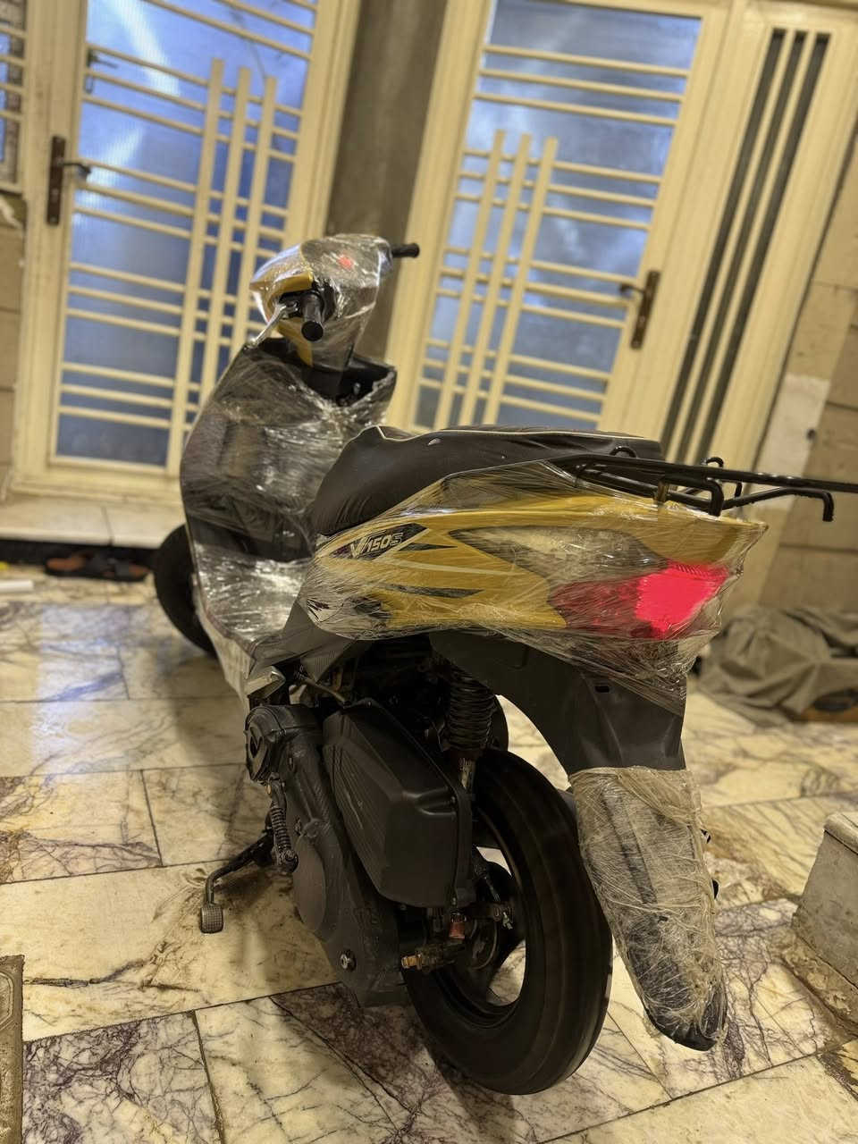 سلام عليكم البيع دراجه درس الون صفر الدرجه مابيه ينقوصات السعر450وبيه مجال بصيط مكاني كربلاء الرقم***********فقط تصال
