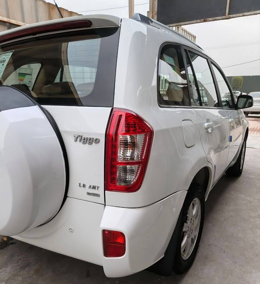 السلام عليكم
مكفولة عداد78 موديل 13
بغداد طالبية سعر 60$ 
***********
