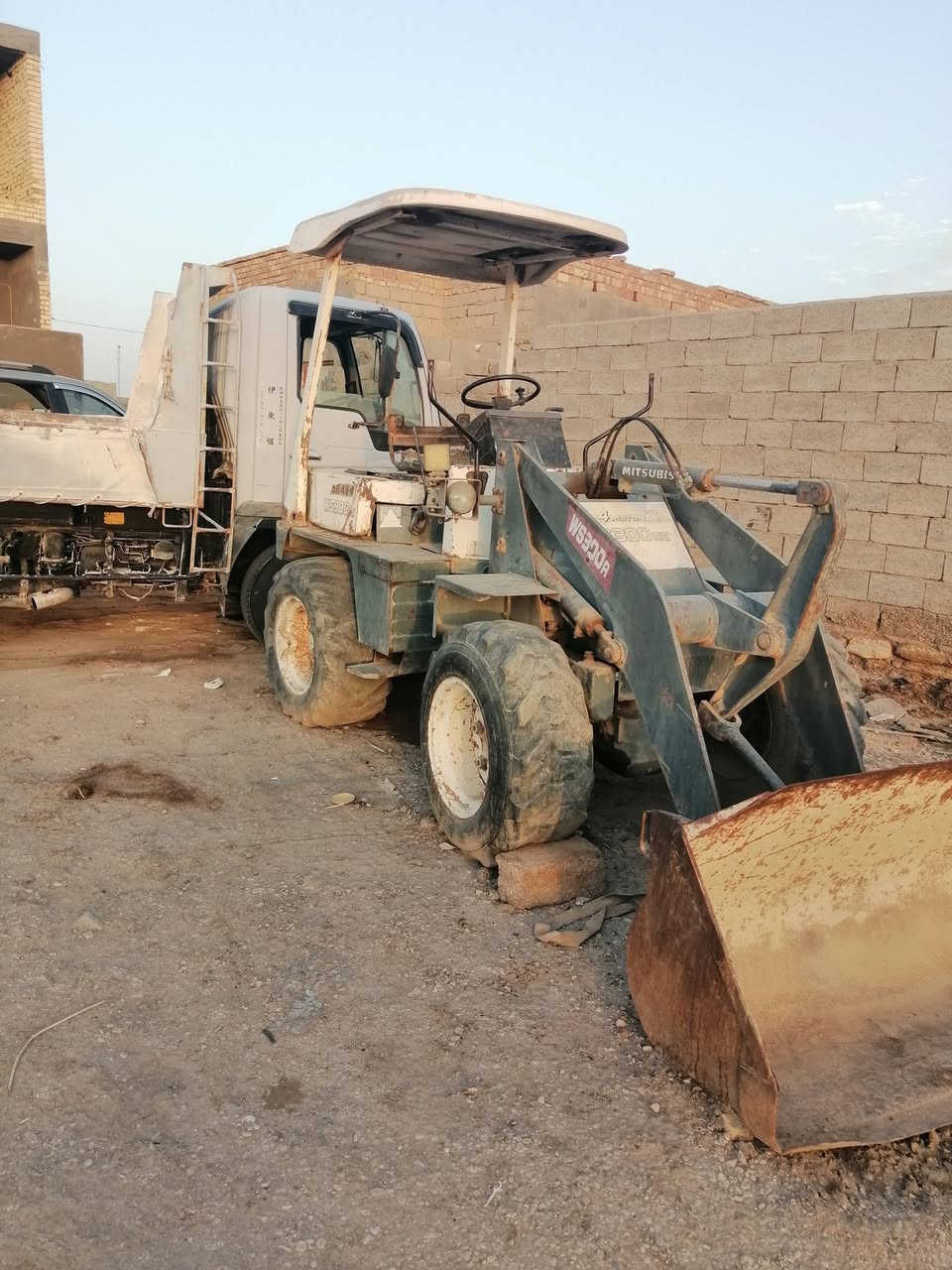 سلام عليكم شفل مسيبوشي حجم ٤٠ للبيع محرك جديد مضخه رفع جديده السعر ٤٠ وبي مجال بي واتر بم عاطل *********** سماوه رميثه
