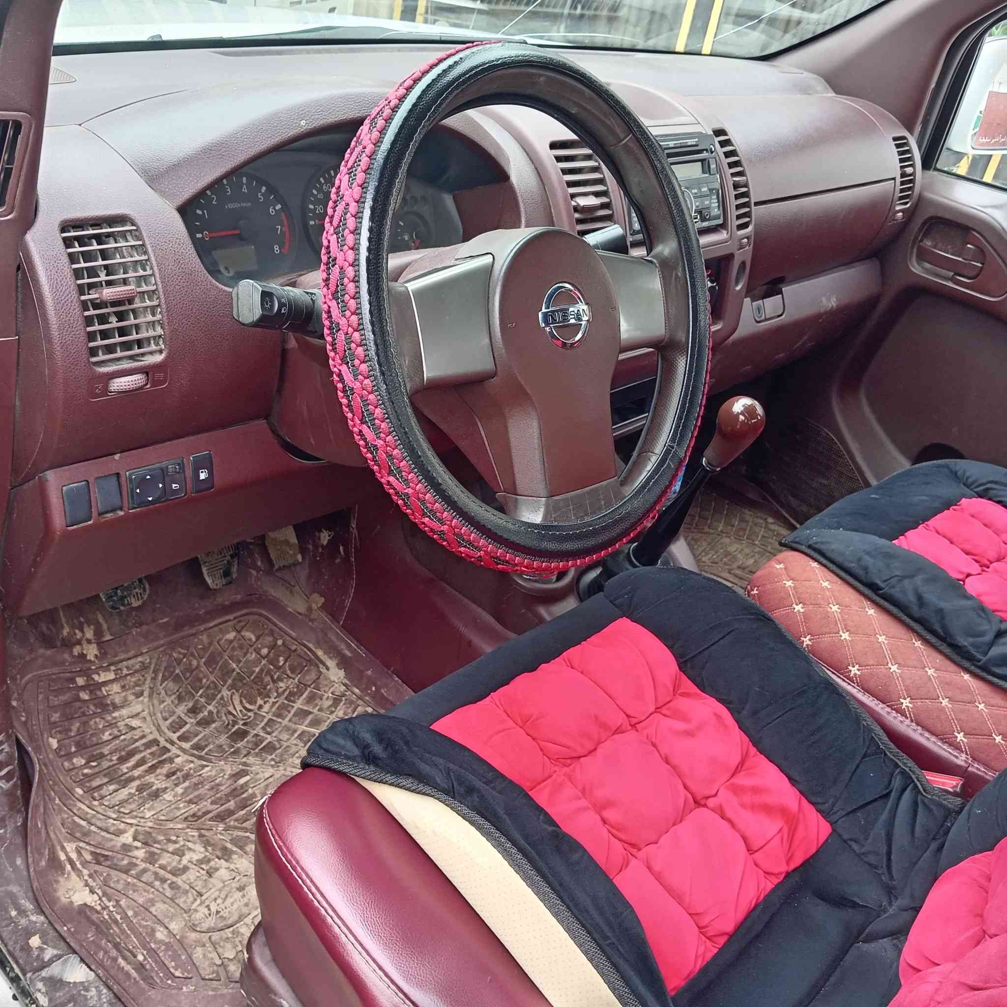 للبيع ومراوس
بكم نيفاره
موديل 2009
كير  شرط محرك شرط
بي بونيد وجاملغ بدون دواخل
مكان السياره القياره الاجمسه
الاستفسار ***********
