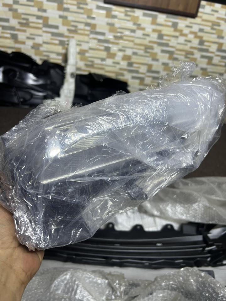 السلام عليكم اخوان كصيت غراض من دبي لسيارتي انفنتي QX80 موديل 24 والسياره نباعت قبل التصليح وبقت عندي غراض للبيع مثل بنيد جديد غير مستعمل دعاميه اماميه جديده غير مستعمله كشاف دعاميه ايمن قواعد دبلات دبه زراگ حساس دعاميه كفر كشاف ماسكه دعاميه بطانه جاملغ ايمن مكاني بغداد الشعله رقمي ***********
