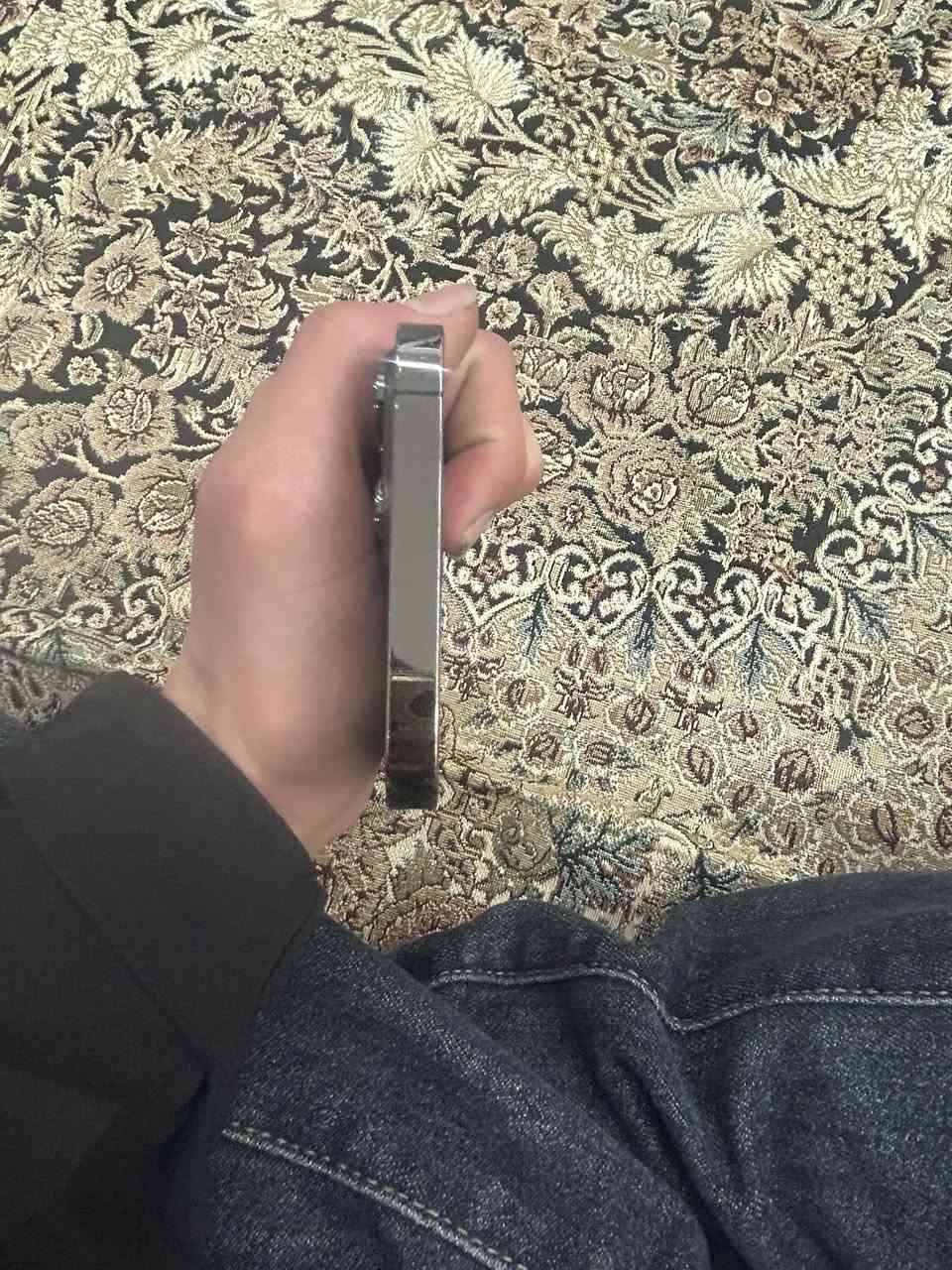 13promax💯
128 1sim esim
LL/A
Battry 90 
370$qfll
90/paka
شوێن هەولێر


**إذا كنت صاحب هذا الإعلان وتريد حذفه لأي سبب، رجاءا أرسل رسالة إلى الدعم الفني**