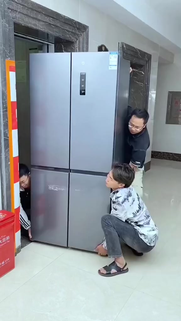 السعر 20 الف والتوصيل مجاني 
تريد تنقل الأثاث بدون تعب ووجع ظهر؟ 💪

بهالعدة الذكية راح ترفع وتحرك أي قطعة ثقيلة بنفسك!

رافعة قوية + قواعد بعجلات تخلي النقل سهل وسريع 

مثالية للبيت والمكتب وحتى المحلات 🏠

تتحمل أثقل الأوزان بثبات عالي 🔥

رتّب بيتك بأي وقت بدون مساعدة أحد 👌

حل عملي يخليك تشتغل باحتراف!

 القطعه الواحده 20 الف والتوصيل مجاني

قطعتين ب 35 الف والتوصيل مجاني

ثلاث قطع ب55 الف والتوصيل مجاني

للحجز راسلني واتساب او راسلني خاص

***********

***********
