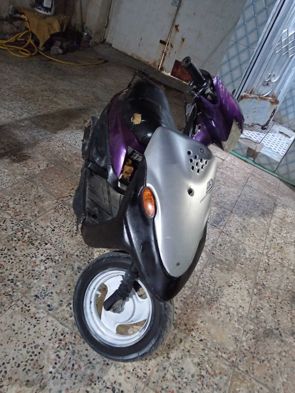 سلام عليكم دراجه يوماهاا فحل للبيع دراجه شغاله من ساسها رأسها كهربائيات شغاله سلف شغال بس عوزها باتري تواير جدد مكينه نااااعمه كلوبات مابيهاا مفتوحه مره واحده بدل بيهاا بس بوشه وبستم دراجه حلوه ونضيفه بيهاا بس هاذ كفر مو حلو رصاصي عوزهاا بس كفر كدام عنوان حولي الاف دار سعر ٢٠٠ وبيهاا مجال


**إذا كنت صاحب هذا الإعلان وتريد حذفه لأي سبب، رجاءا أرسل رسالة إلى الدعم الفني**