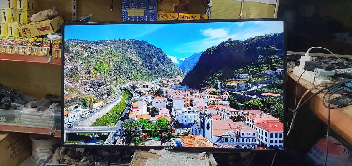 تەلەڤیزۆنی سەنی سمارت 4K HDR قەبارە 55
ئەنرۆید 7 مۆدێل 2020 نرخی 200 هەزار لە
هەولێرە پەیوەندی بکەن بە واتساپ و ڤایبەر
*********** أربيل, العراق
