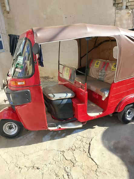 تكتك للبيع موديل 18رقم وسنويه السعر5300المكان حي الكوفه
الرقم
***********
