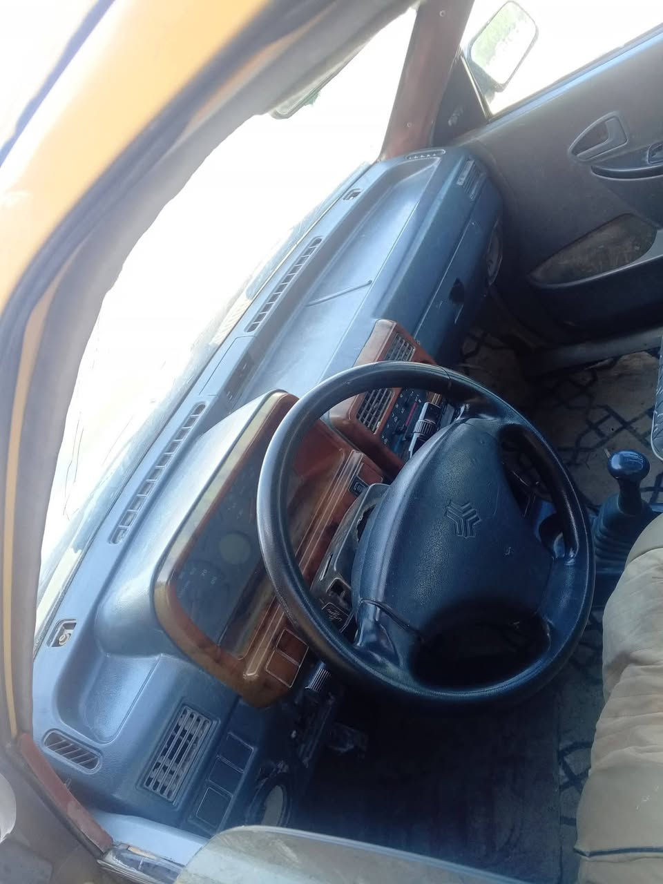 السلام عليكم سياره للبيع مال محتاج الله شاهد محتاج واريد ابيعها شراي يتواصل وياي على الرقم ***********
