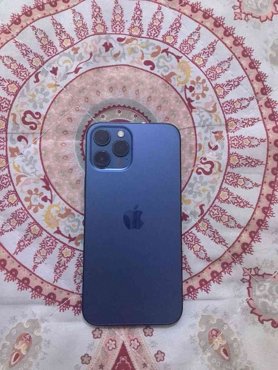 السلام عليكم  للبيع آيفون 12برو  نظيف  البطاريه 78‎%‎ السعر. 500 وبيه  مجال
الاتصال  عل هذا الرقم 

‭0783 194 2984‬
