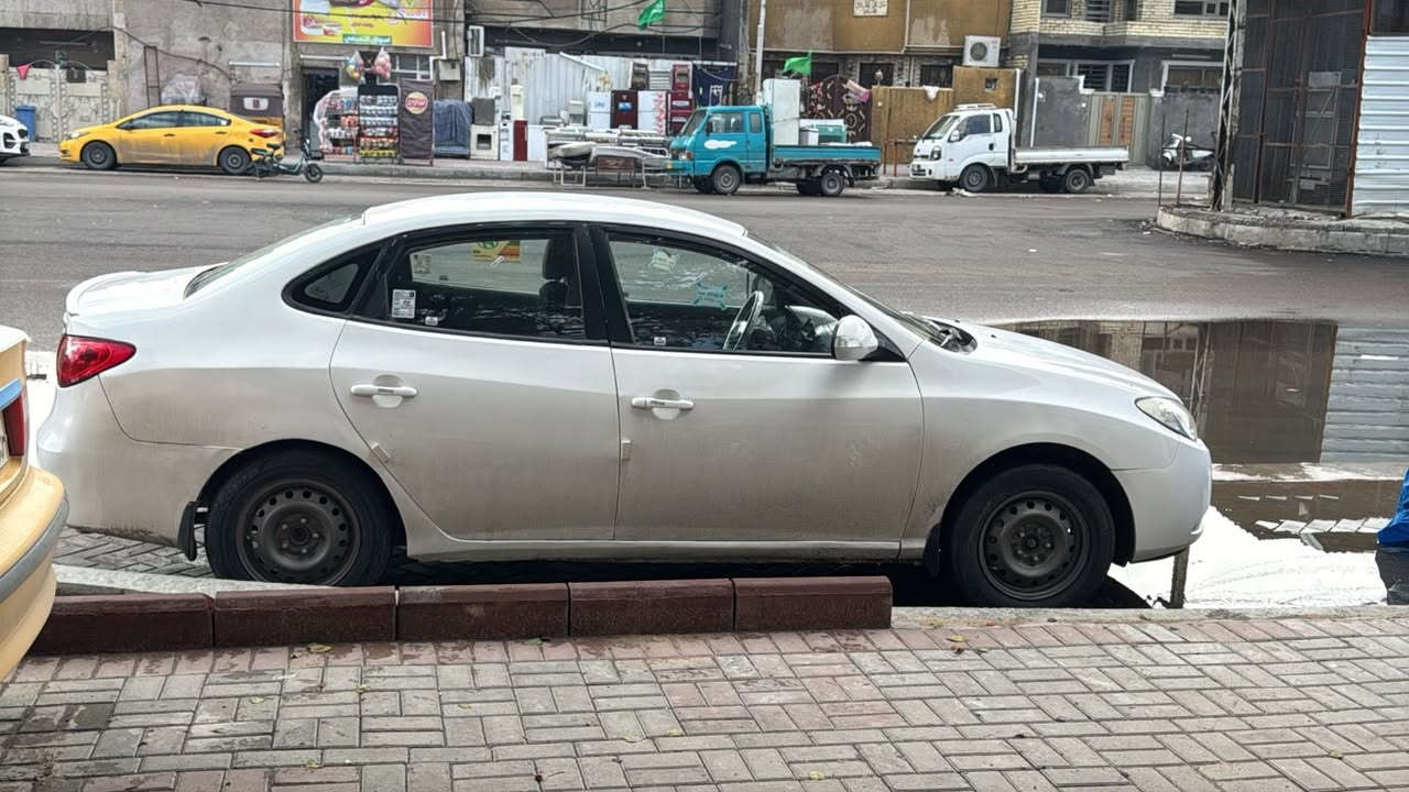 سلام عليكم الانترة موديل ١١ اربيل سنوية صاقطة تريد تحويل تريد وكالة سيارة كير محرك تبريد كفالة مناقصها شي عدة صدر نص ونص باقي خير من اللة كله شغال مابيها نقص سيارة مصبوغه عام جمالية وبيها ضربة جاملغ خلفي وي شوي من الصندوك باقي خير من اللة محرك خير من اللة اريدها 78 قفل قفل قفل مكامي بغداد ***********
