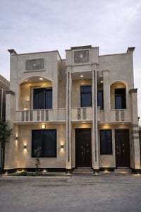 خلفه واجهات مرمر وحجر  اشتغل جميع الطرق العمل وحسب الطلب   07815612336...