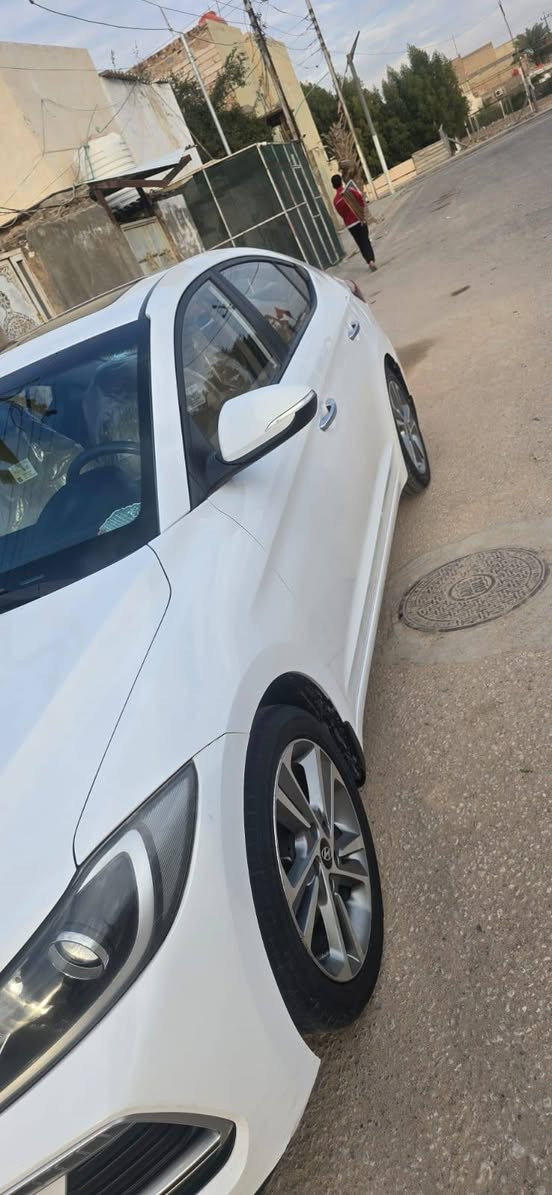 السلام عليكم
النترا ٢٠١٨ خليجي ( سوبر ) كفاله عامه فقط بارد بالجاملغ الخلفي فقط
* فول مواصفات عدا البصمه 
* فتحه 
* تحكمات ستيرن 
* كامره 
* شاشه  
* حساس خلفي
* تبريد قطعتين  
* مريات شفط 
* اشاير بالمرايات
* انضمه قياده 
* محرك ٢٠٠٠ ( دوش )
تخم تاير جديد
حداديه جديده
محرك +كير كفاله 
رقم اربيل ا
مكان النجف
رقمي ***********
 
السعر 150 وبيها مجال النجف, العراق
