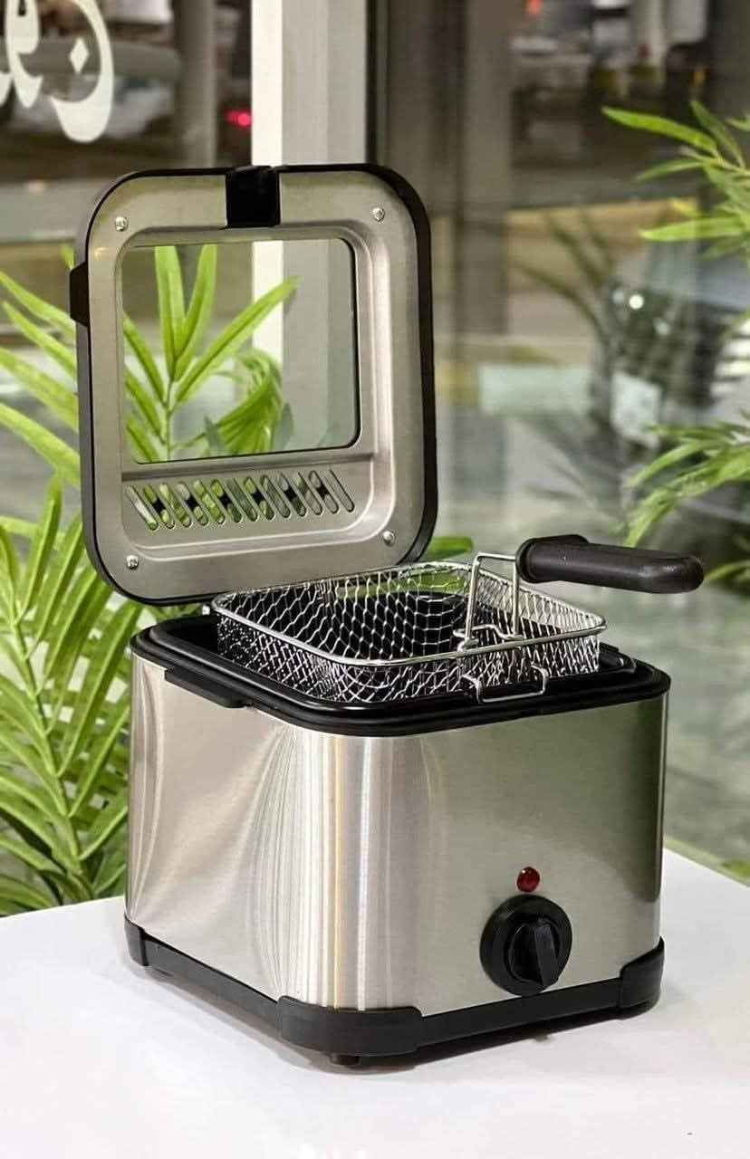 🔥 قلاية كهربائية متعددة الاستخدام بسعة 2.5 لتر
قلي سريع وسهل لأشهى الأكلات اليومية 😋
🍗 مناسبة للبطاطس، الدجاج، والخضروات
⚡ قدرة 1000 واط لأداء ممتاز
يوجد خدمة توصيل لجميع المحافظات بغداد, العراق


**إذا كنت صاحب هذا الإعلان وتريد حذفه لأي سبب، رجاءا أرسل رسالة إلى الدعم الفني**