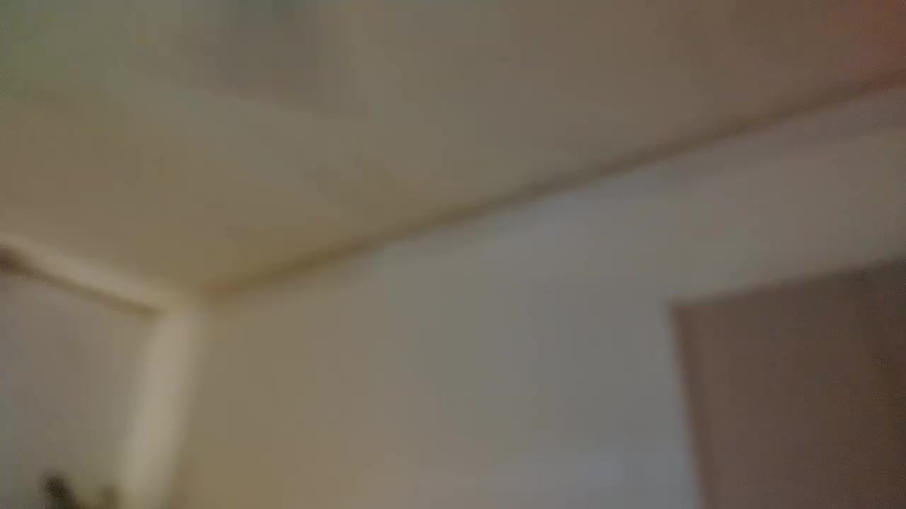 السلام عليكم بيت للبيع نهاوند الثانيه بداية شارع عشرين خلف اسواق عسوله البيت طابق ونص طابق ارضي غرفتين نوم وصاله واستقبال ومطبخ حمام وأثنين مناور الطابق الثاني غرفه سويت 10×4 وحمام مشترك وصاله الاستفسار على الرقم ***********
السعر 230
