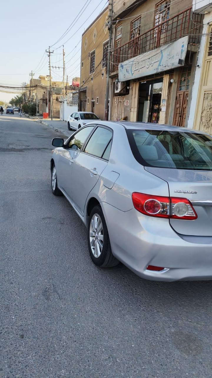 كورلا 2013 للبيع رقم كربلاء تحويل مباشر وارد امريكي بيه قطعتين تبديل وصبغ ماشيه 90 السياره حلوه ونظيفه المكان كربلاء طويريج سعرها 116 وبيه مجال قليل للاستفسار الاتصال *********** / ***********
