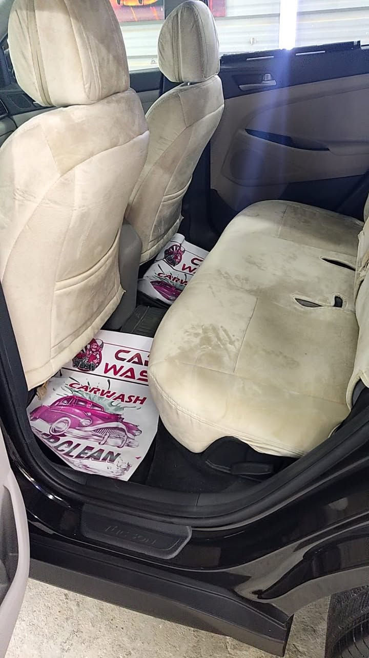 -السلام عليكم اخوان
-توكسان موديل 21 امريكي

-رقم اربيل جديد 

-محرك 2400 

-لون اسود 

-ضرر فقط الباب وره السكن ومرجعه بدون تغير 

-حجم ويل 17

-ماشيه 35ميل

-مواصفات //كنشات شامو 5 راكب كشنات تدفه 

-بصمة وتشغيل عن بعد

-وتبريد حاساسات اماميه وخليفه رادارات جانبيه 

-نقاط عمياء انظمة القياده سبورت يكو نورمال 

-تثبيت سرعه مانع الخروج عن السير مانع انزلاق 

-انارة اليدي التحكم الكتروني

-السيارة جديدة احلا من الصور بلعافية على الياخذها 

-السعر 185 وبيها مجال 

-صور الحادث موجودة بلمنشور 

-للاستفسار :- ***********
