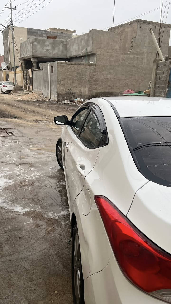 السلام عليكم ورحمة الله وبركاته
للبيع النتره موديل 2013 فول ماعده البصمه خليجي محرك 1800 دوش رقم اربيل كير مكينه مكفولات بيه رش صبغ قطعتين اثر تكشير تخم تاير جديد لايت زنون العالي فقط شاشه تحكم ستيرن فتحه سقف اشاير مري حداديه 70% مكاني  البصره ابو الخصيب مقابيل صناعية حمدان 
***********السعر 107 قابل التفاوض وترهم مراوس حسب القناعه
