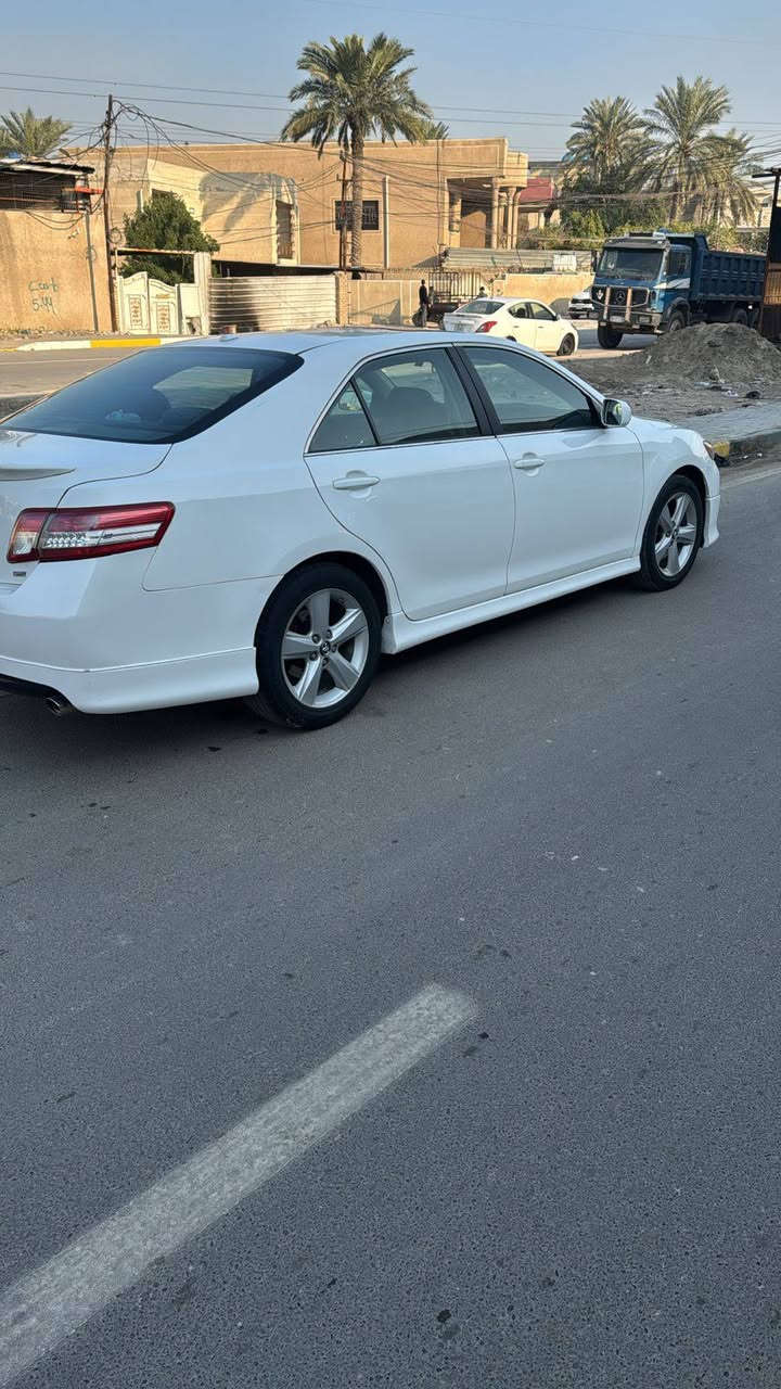 السلام عليكم
كامري 2011
وارد امريكي ظرر جاملغ خلفي ايمن بدون داخل 
والباقي كفاله عااامه 
كير محرك مكفول تخم تاير
كشن كهرباء
فتحه
تحكمات
والسونار مرفق ب صور 
بغداد
الشعب
للبيع فقط تحويل مباشر 
السعر 127 مجال بسيط
***********
