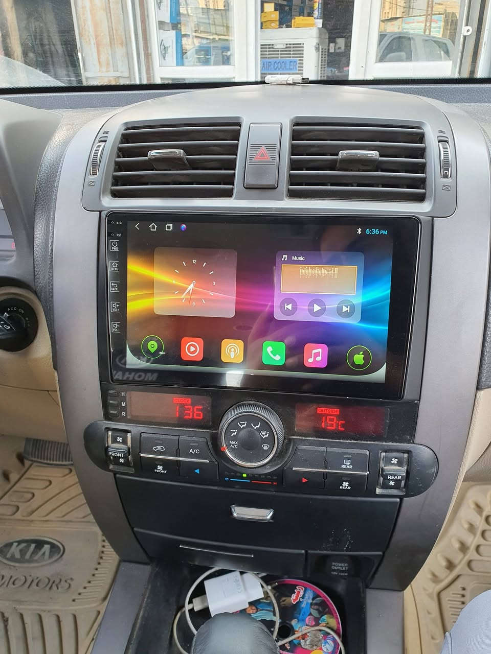 #توفر_توصيل لكافه المحافظات
تم ربط تاب موهافي فول مواصفات شاشه كزاز 
سعر التاب ٦٥ الف  
ويوجد ايضا تاب ٧٥ الف
ويوجد ايضا  ٨٥ الف 
ويوجد ايضا ٩٥ الف كشكل نفس الشكل بس اختلاف مواصفات 
السعر يشمل التاب مع الاطار والفيش
مواصفات الشاشة 
١-شاشة لمس فول HD ضد الكسر  
٢-بلوتوث 
٣-اوكس (AUX)
٤-فلاش (USB)
٥-نظام اندرويد انترنيت
٦-اشغل كامرة
٧- أحدث اصدار 
٨- الذاكره 64.. العشوائي 4 
٩-تحديد موقع. نظام GPS
١٠-صوت استريو واضح جدآ
١١- راديو 
#العنوان بغداد السنك مجاور مجمع الغفران التجاري 
[  ] للأتصال ***********٨
