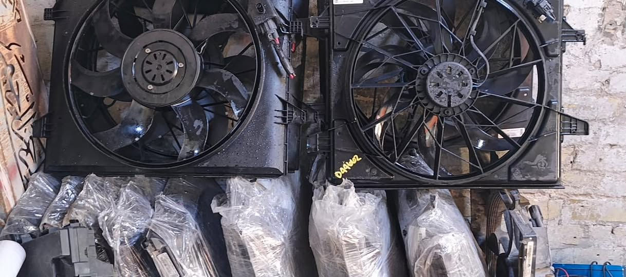 يتوفر مراوح عاصفة وعادية … اغلب الموديلات ***********
