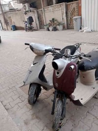 شباب دراجه عصفوريه وعبدالحليم2دراجات نضيفات العصفوريه كامله وبس يرادله...