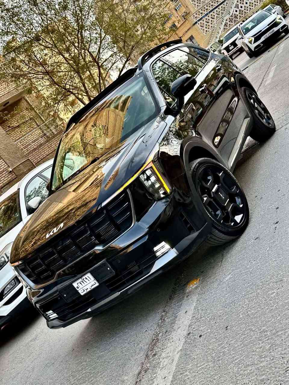 السلام عليكم
#للبيع مستعجل مناسب سعر بل عافيه ع ياخذهاا 

سورنتو 2024 Sx X-line فول الفول سياحيvip .

السيارة اني مستوردها الي استيراد شخصي ومدخلها ع الكمرك الجديد (حرة) بدون رقم

(مــواصـفـات السـيـارة)

4 كامرات امامي وخلفي وجوان

بانوراما

بصمة تشغيل + بيبان + صندوق 

ترحيب عند الاقتراب

مري شفط + كهرباء + رادار + ترحيب

كشنات جلد + تدفئة + تبريد + كهرباء + منفصل vip

سياقة ذاتية + تحديد مسار + تحكم بالريمونت تتقدم وتترجع

رادارات امامي ٣ + ٢ مستشعرات +رادارات خلفي ٣ + جانبي٢ 

التوقف الذاتي عند الرجوع + التوقف الذاتي عند التحسس بالاقتراب

٦ حساسات امامي + ٦ حساسات خلفيه

هند بريك بصمة

4x4 فور ويل درايف

وضعيات السبورت والنورمل والايكو والسون والسمارت

تبريد منفصل + امامي خلفي

بجم زينون + بك لايت ليد هيلوجين بلادي

ويل كب بلادي بلاك 

طبعاً الكار بلي فعال فقط ع البلوتوث بدون واير usb 

محرك السيارة 2500 تيربو المرغوب بقوة 281 حصان

ماشية 11 الف مايل فقط اخت الزيرو

صور الحادث مرفقة حادثها جداً بسيط بيها قطعتين صبغ وقطعتين تبديل بلادي بدون دواخل 

مكان السيارة بغداد الكرخ 

للاستفسار #تصال فقط بدون خاص

***********
