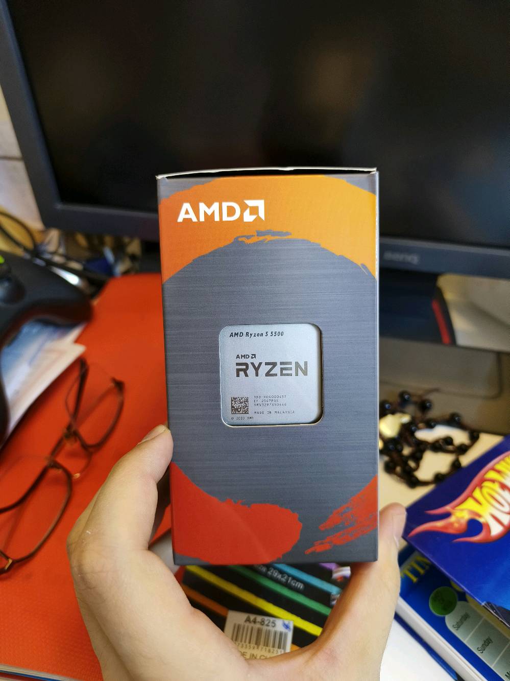 r5 5500 جديد box ويا لمروحه مالته الاصلية.. للبيع 130 نهايته