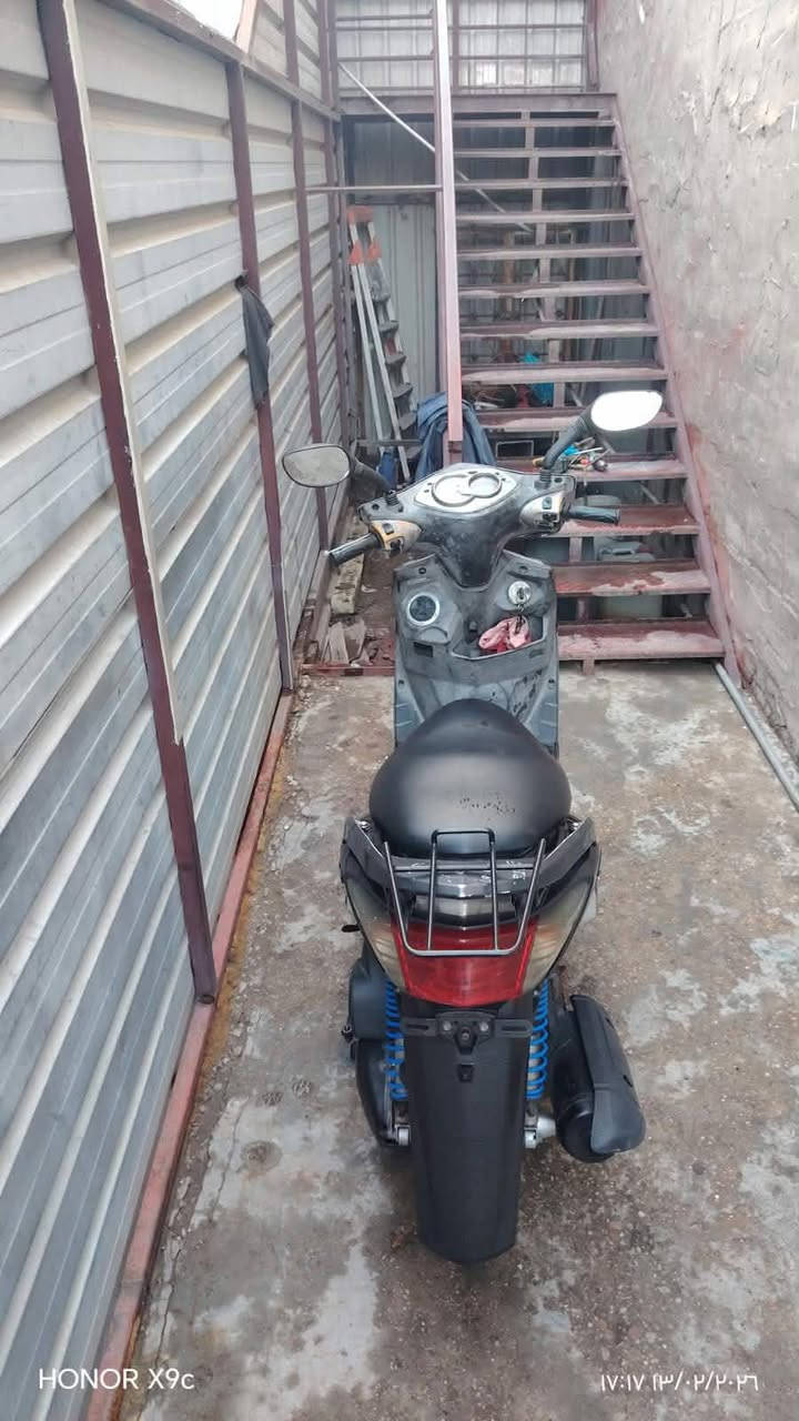 السلام عليكم 
دراجه سكنس فحل نوزل مكفوله كفرات كوله مختمه درجه أتخبل قفله 800
الموشراي لايغني خلي يحترم نفسه


**إذا كنت صاحب هذا الإعلان وتريد حذفه لأي سبب، رجاءا أرسل رسالة إلى الدعم الفني**